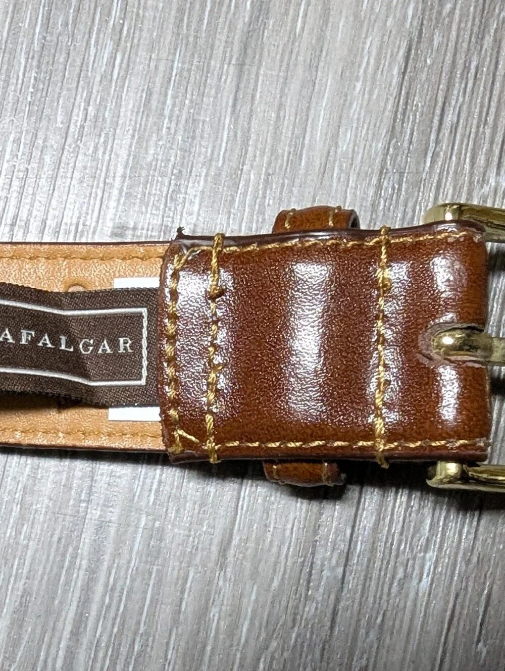 Trafalgar Mens Leather Belt Size 36 Brown Gold Buckle